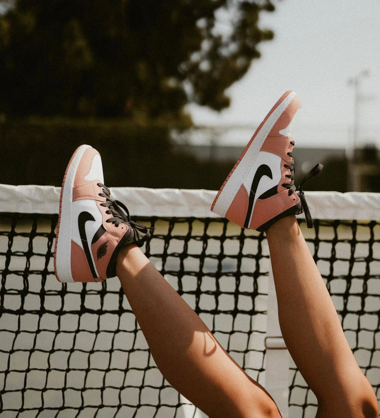 WMNS Air Jordan Retro 1 Mid “Pink Quatrz”