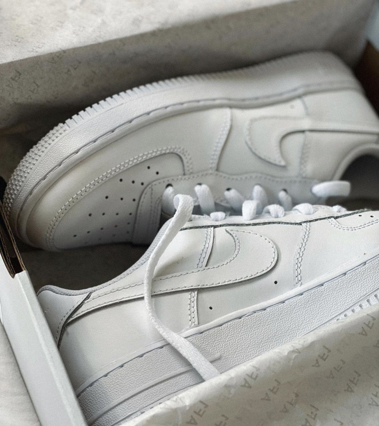 WMNs Airforce Af 1 “ White ”